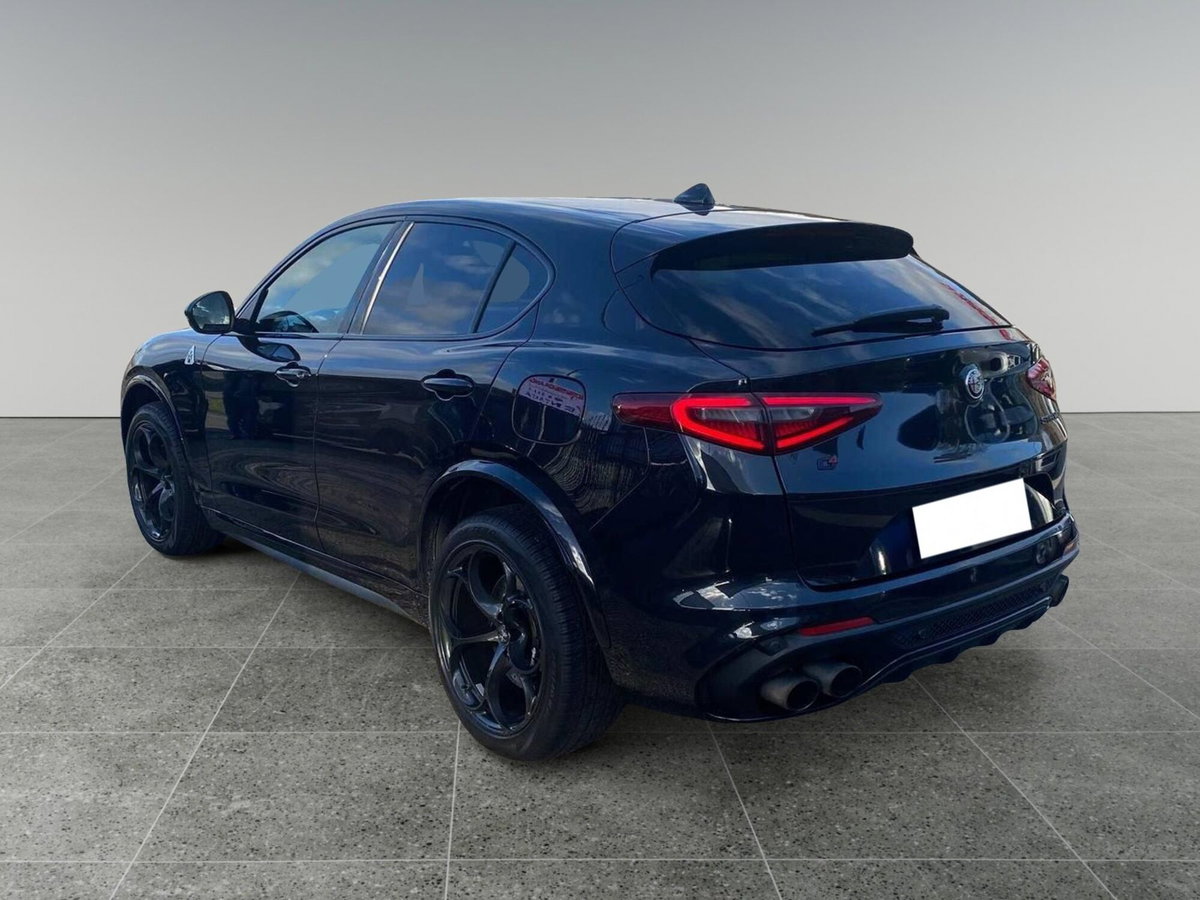 Alfa Romeo Stelvio Stelvio 2.9 Bi-Turbo V6 510 CV AT8 Quadrifoglio (3)