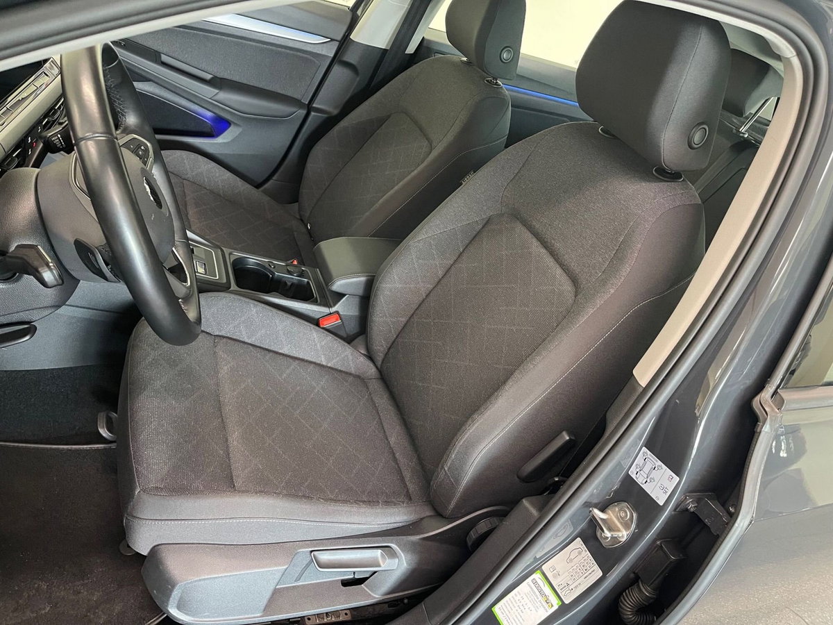 Volkswagen Golf 2.0 TDI DSG SCR Life (13)