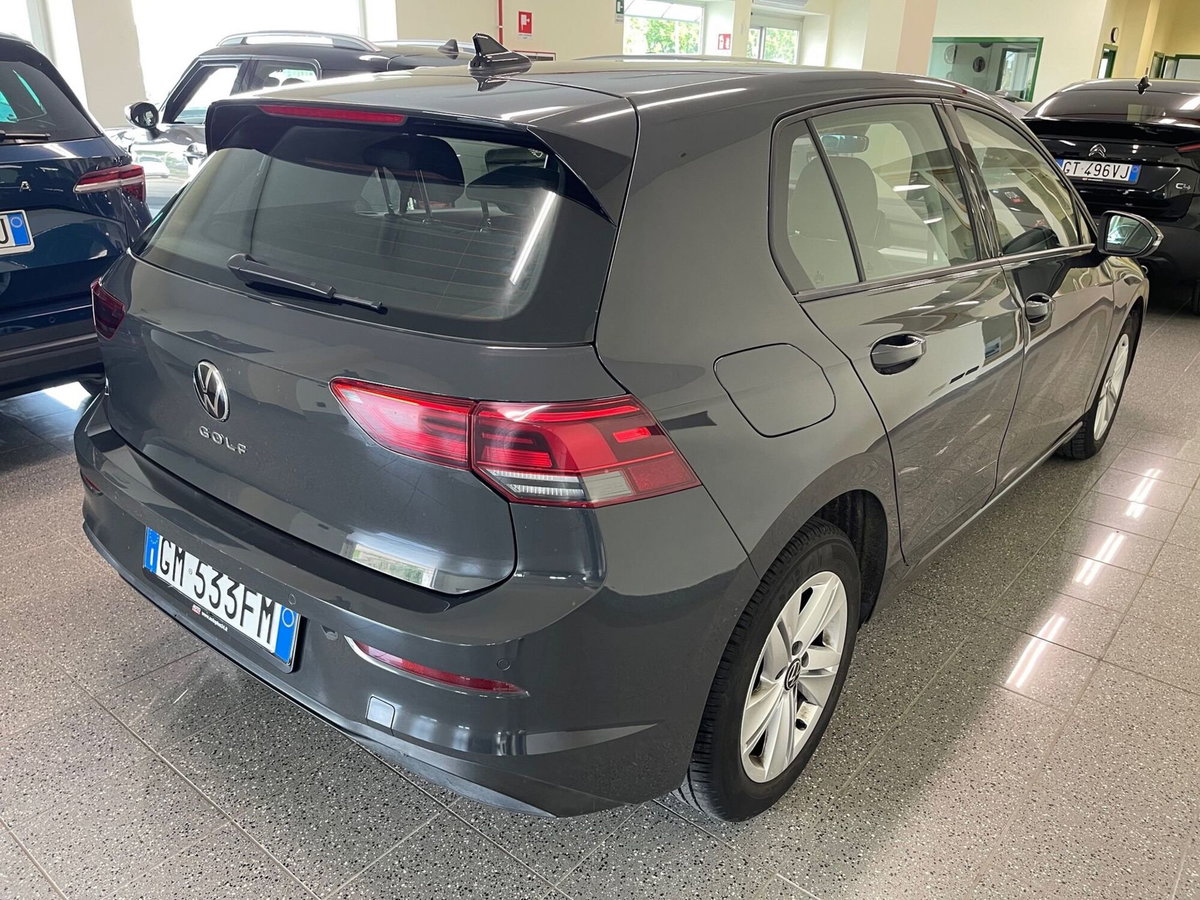 Volkswagen Golf 2.0 TDI DSG SCR Life (5)