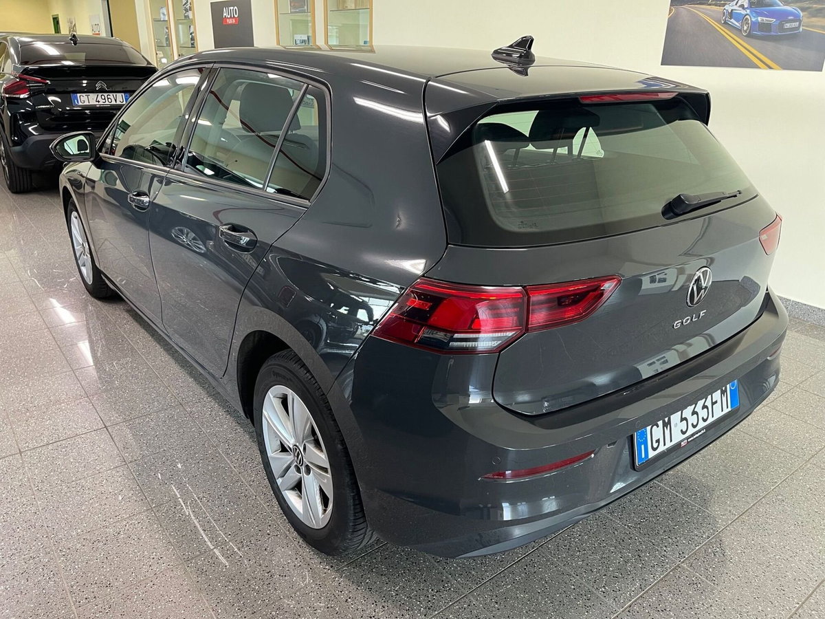 Volkswagen Golf 2.0 TDI DSG SCR Life (7)