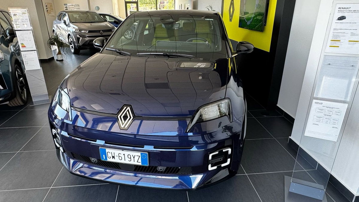 Renault Renault 5 Iconic Cinq comfort range 150cv