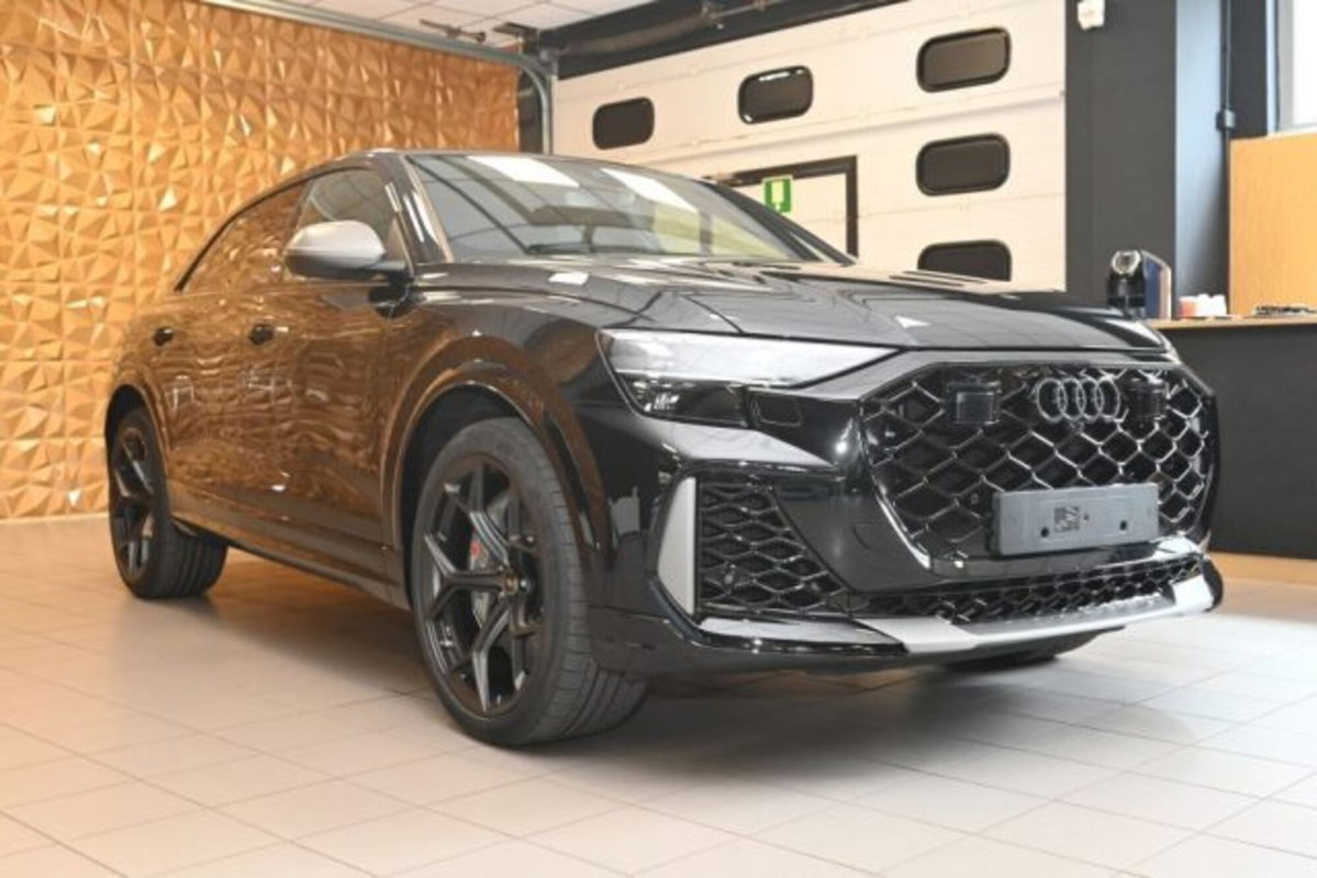 Audi RS Q8 Q8 4.0 mhev 48V performance 640cv tiptronic (2)