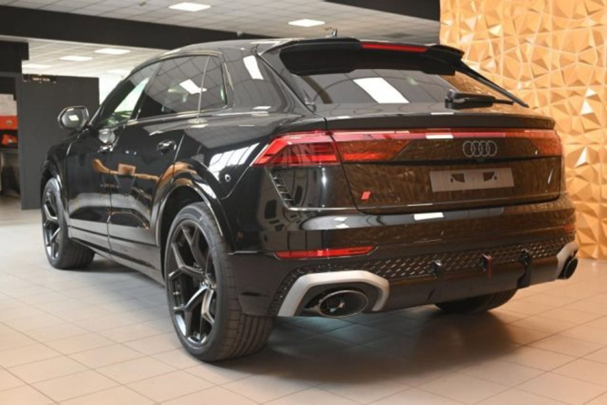 Audi RS Q8 Q8 4.0 mhev 48V performance 640cv tiptronic (4)