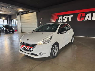 Peugeot 208 VTi 82 CV 3 porte Active usata