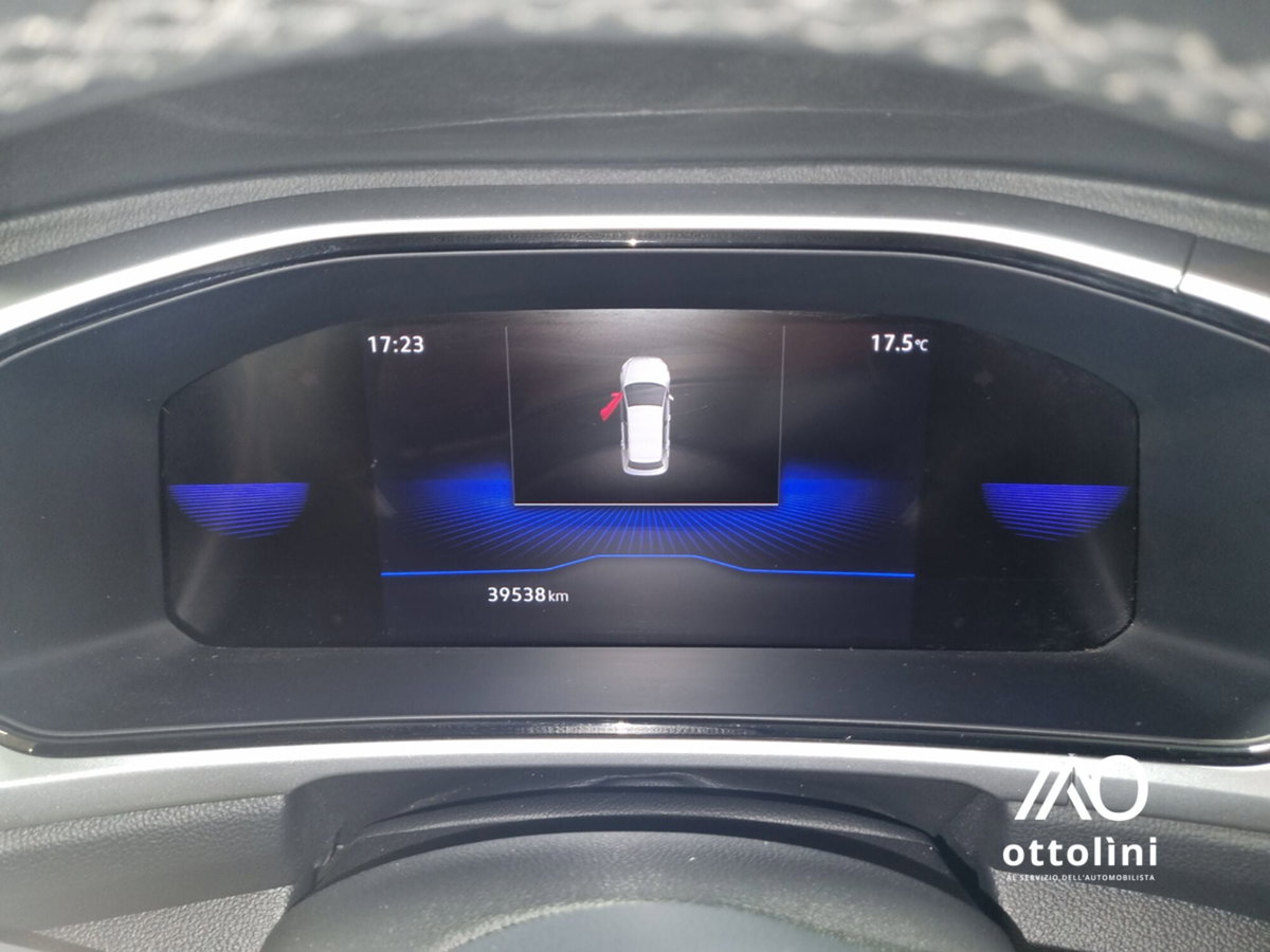 Volkswagen T-Roc 1.0 TSI Life (10)