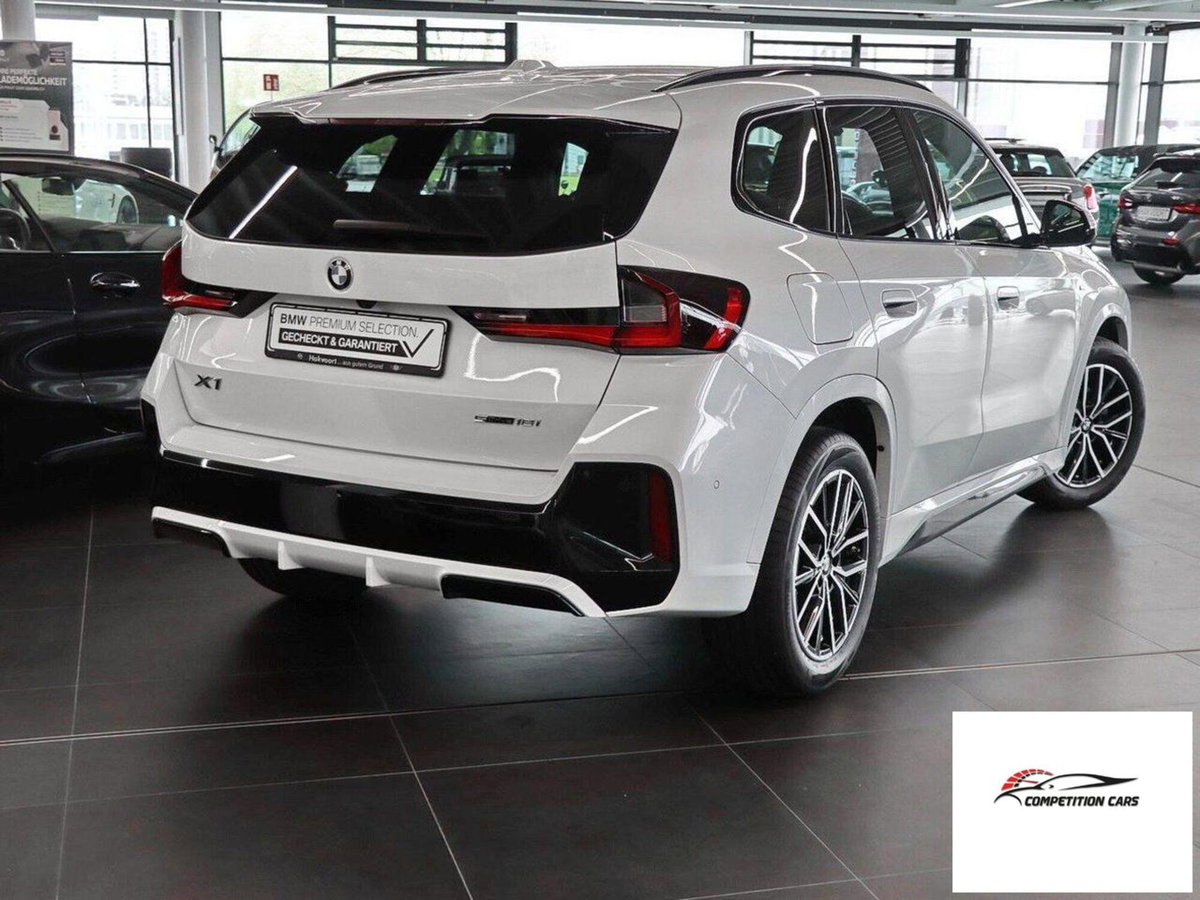 BMW X1 sDrive18i (2)