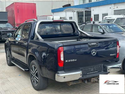 Mercedes-Benz Classe X Pick-up 250 d 4Matic Power (5)