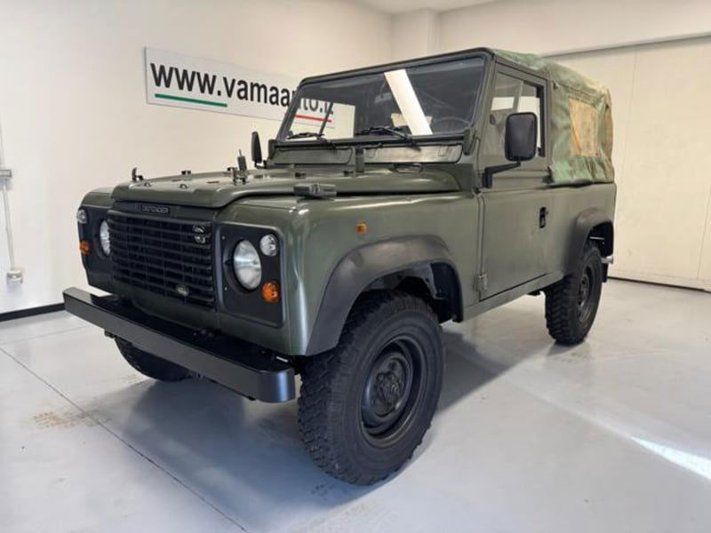 Land Rover Defender 90 2.5 Tdi Soft Top No Limits World