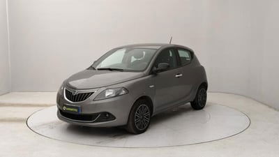 Lancia Ypsilon 1.0 FireFly 5 porte S&S Hybrid Gold Plus usata