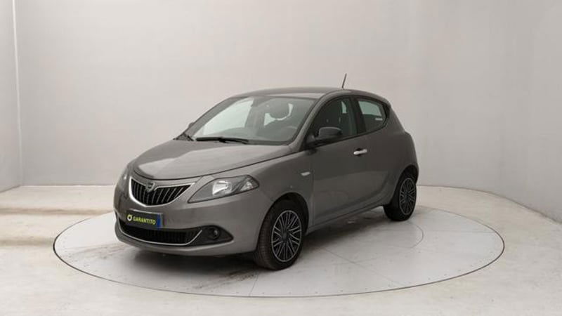 Lancia Ypsilon 1.0 FireFly 5 porte S&S Hybrid Gold Plus