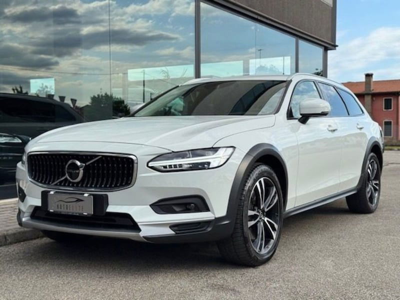 Volvo V90 Cross Country B4 (d) AWD Geatronic Business Pro Line