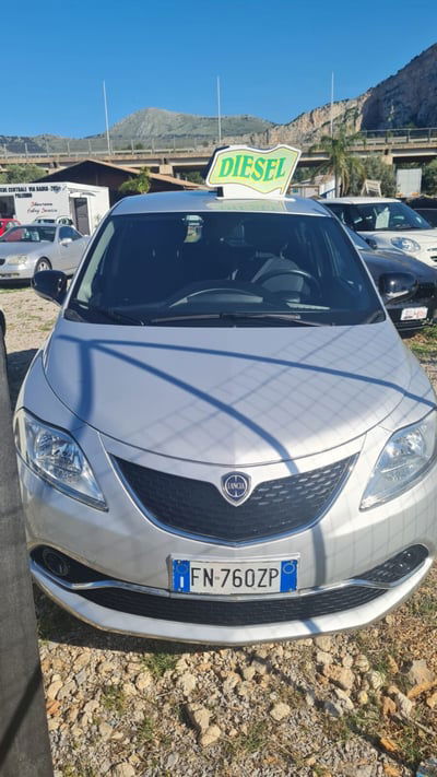 Lancia Ypsilon 1.3 MJT 16V 95 CV 5 porte S&S Platinum usata