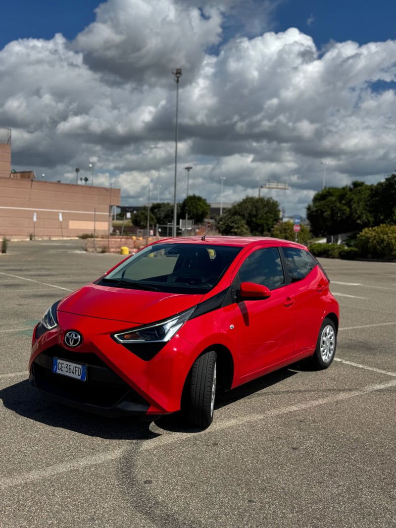 Toyota Aygo Connect 1.0 VVT-i 72 CV 5 porte x-clusiv MMT