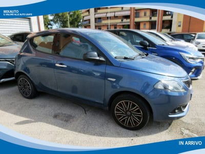Lancia Ypsilon 1.0 FireFly 5 porte S&S Hybrid Gold Plus usata