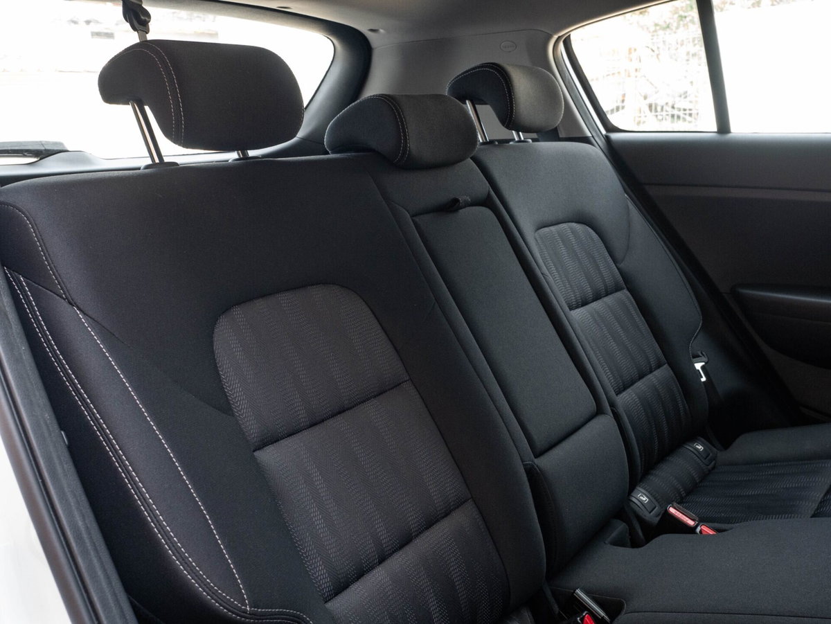 Kia Sportage 1.6 CRDI 136 CV DCT7 2WD Mild Hybrid Business Class (14)