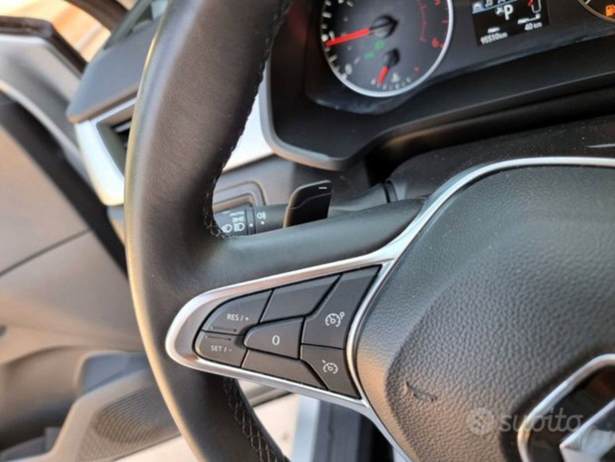Renault Captur Blue dCi 95 CV Business (17)