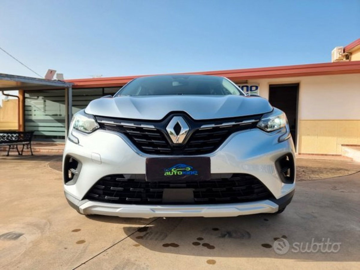 Renault Captur Blue dCi 95 CV Business (2)