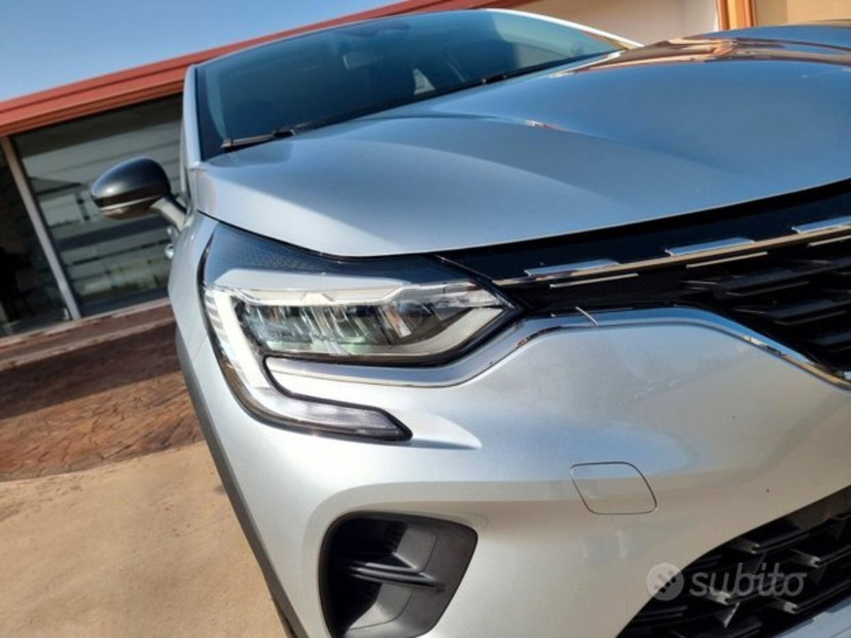 Renault Captur Blue dCi 95 CV Business (9)