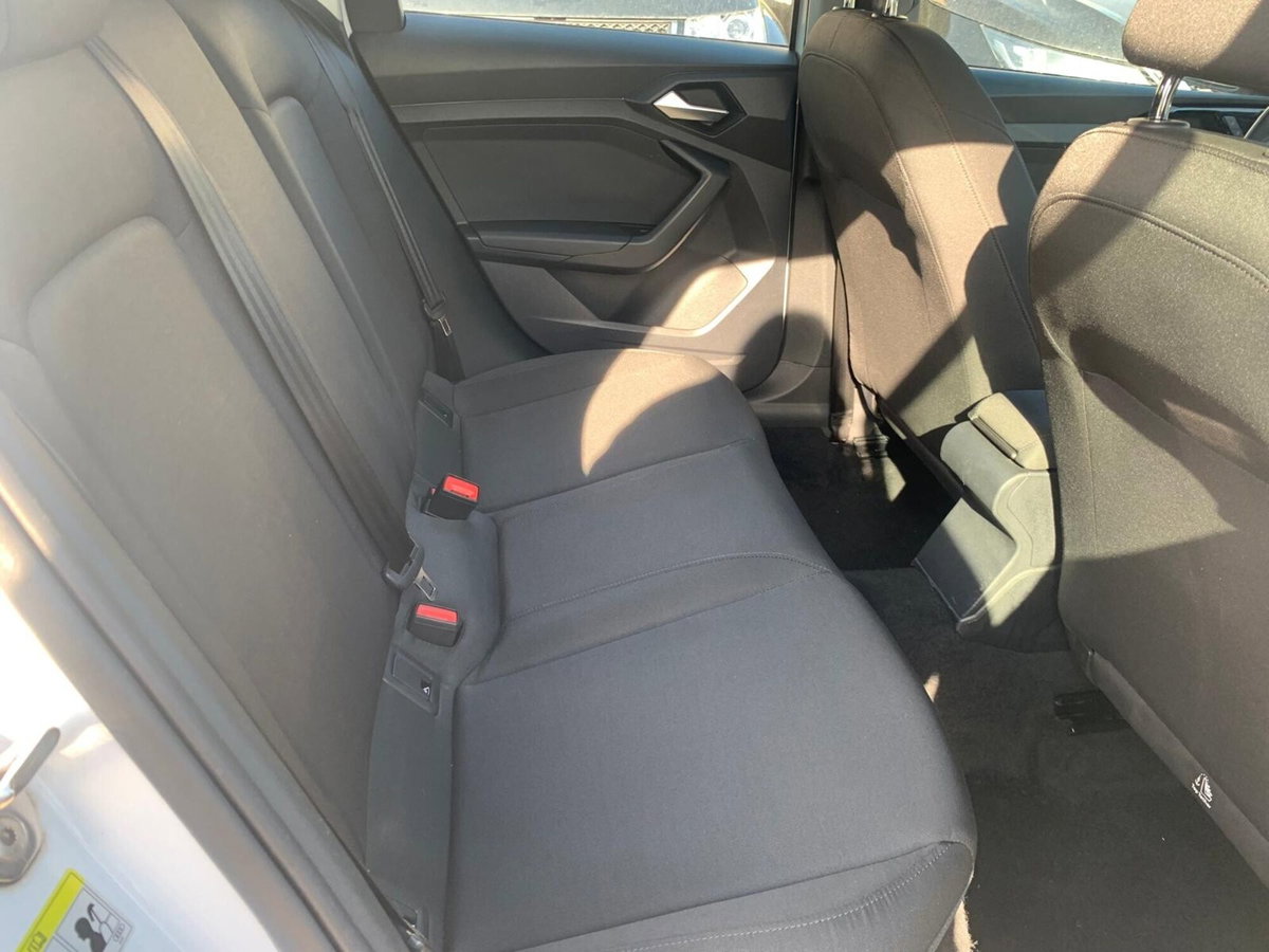 Audi A1 Sportback 30 TFSI Admired (14)