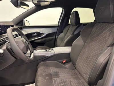 Peugeot 3008 1.2 hybrid GT Exclusive 145cv e-dcs6 (19)