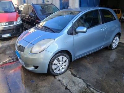 Toyota Yaris 1.0 3 porte usata