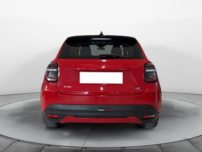 Fiat 600e 54kWh Red (3)