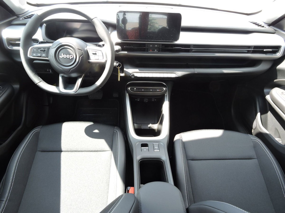 Jeep Avenger 1.2 turbo Altitude fwd 100cv (11)