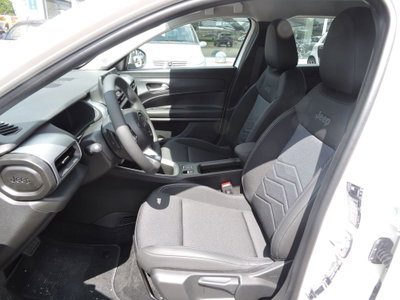 Jeep Avenger 1.2 turbo Altitude fwd 100cv (13)