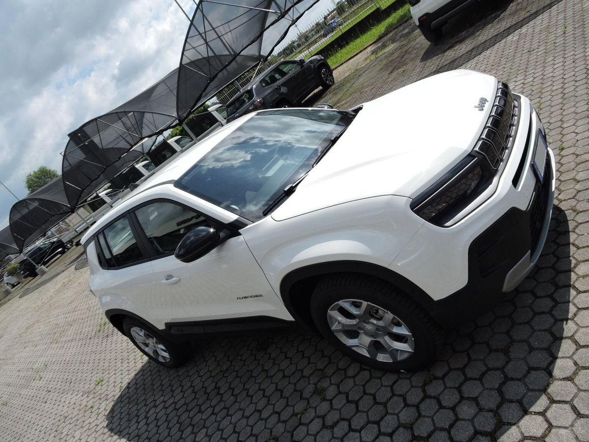 Jeep Avenger 1.2 turbo Altitude fwd 100cv (3)