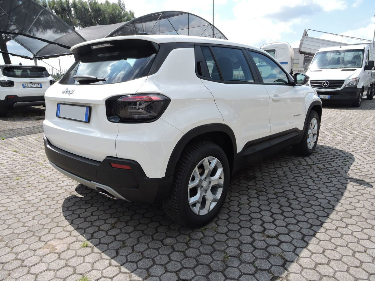 Jeep Avenger 1.2 turbo Altitude fwd 100cv (5)