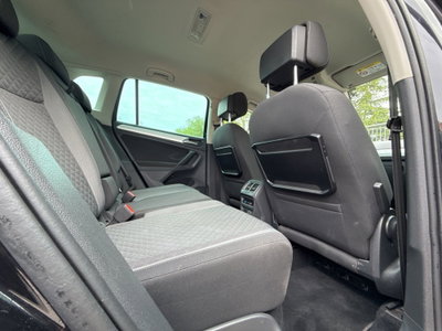 Volkswagen Tiguan 1.6 TDI SCR Business BlueMotion Technology (9)