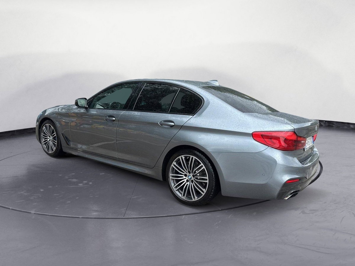 BMW Serie 5 530d xDrive Msport (3)