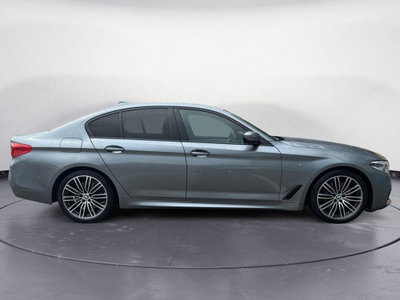 BMW Serie 5 530d xDrive Msport (7)