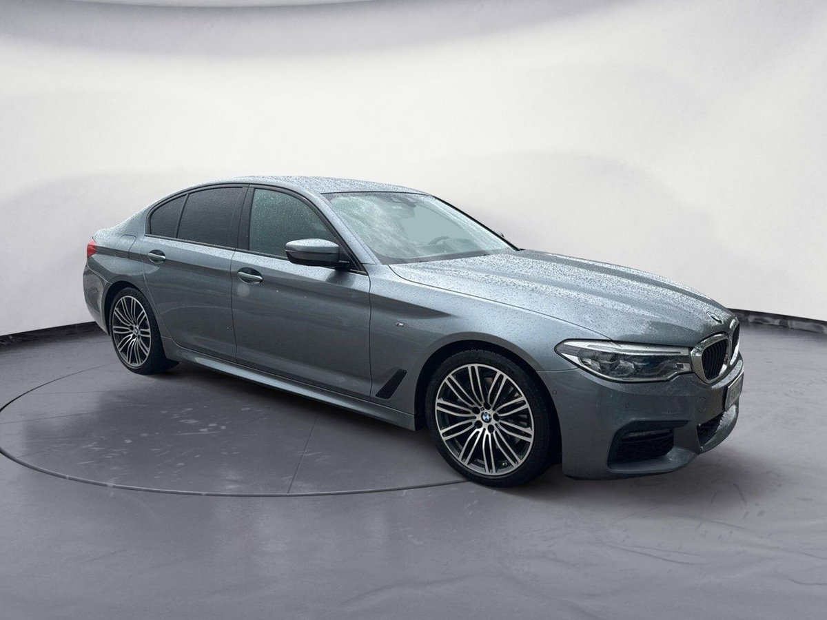 BMW Serie 5 530d xDrive Msport (8)