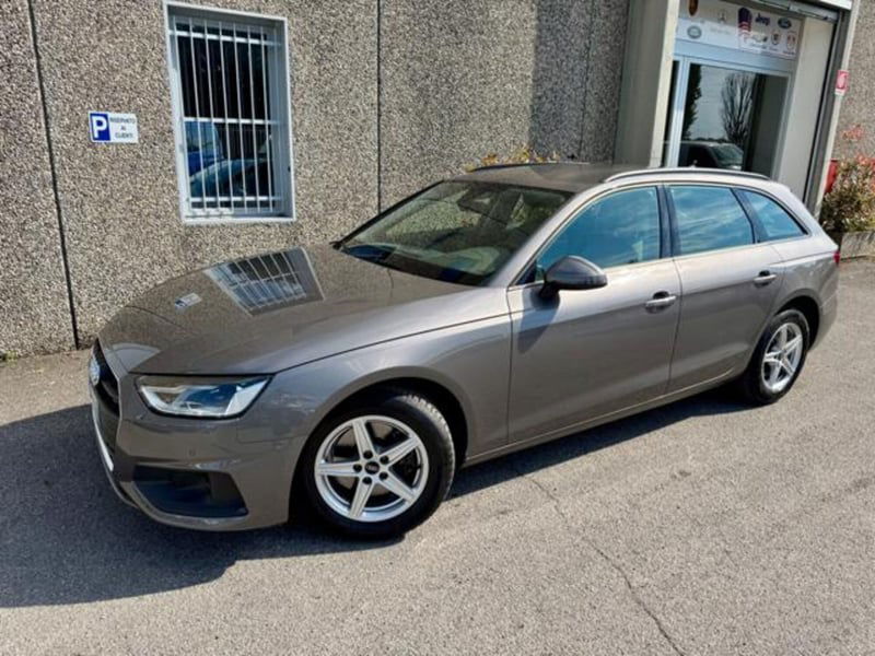 Audi A4 Avant 35 TDI/163 CV S tronic Business Advanced