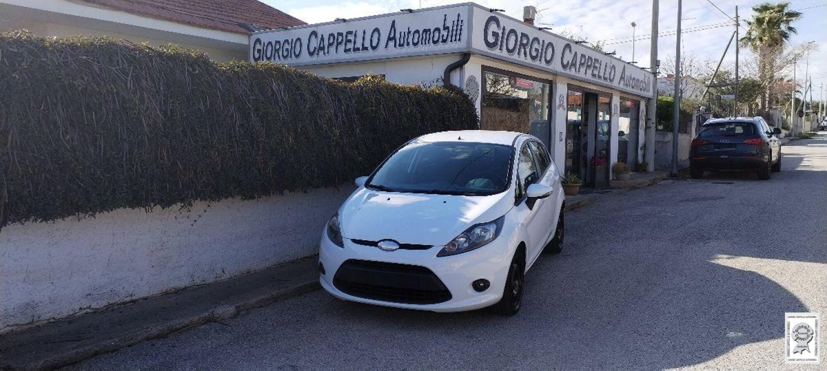 Ford Fiesta 1.4 5p. Bz.- GPL Titanium