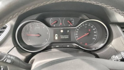 Opel Grandland X 1.5 diesel Ecotec Start&Stop Ultimate (12)