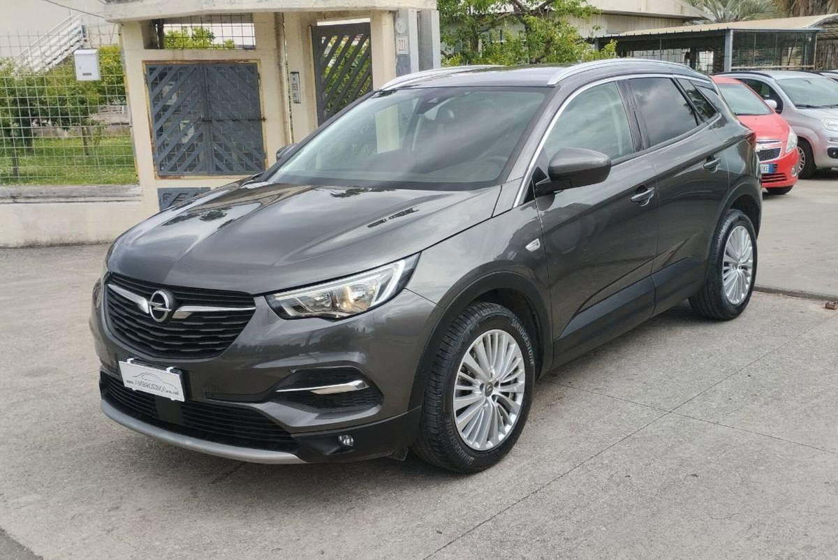 Opel Grandland X 1.5 diesel Ecotec Start&Stop Ultimate (2)