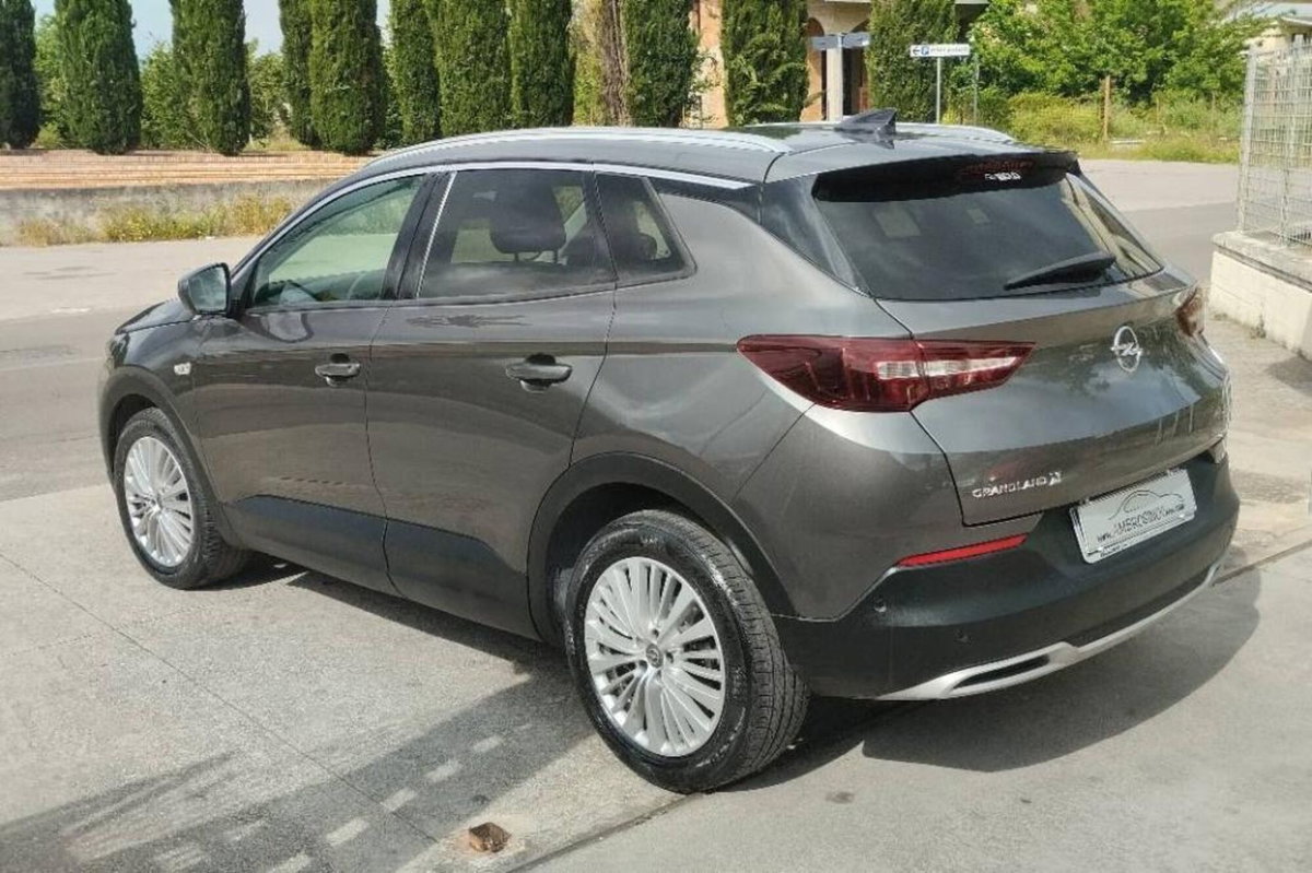 Opel Grandland X 1.5 diesel Ecotec Start&Stop Ultimate (4)