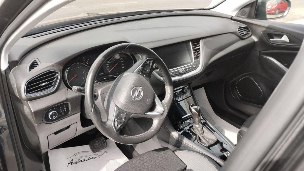 Opel Grandland X 1.5 diesel Ecotec Start&Stop Ultimate (5)
