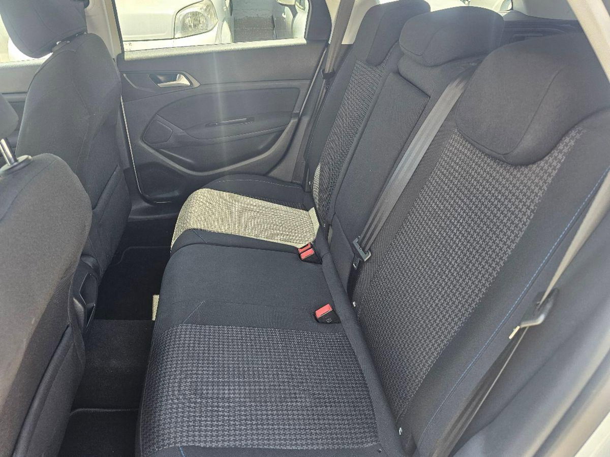 Peugeot 308 SW BlueHDi 100 S&S Active (10)