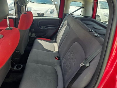 Fiat Panda 1.3 MJT S&S Young (9)
