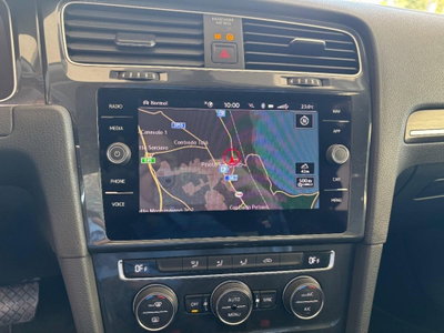 Volkswagen e-Golf 136 CV (13)