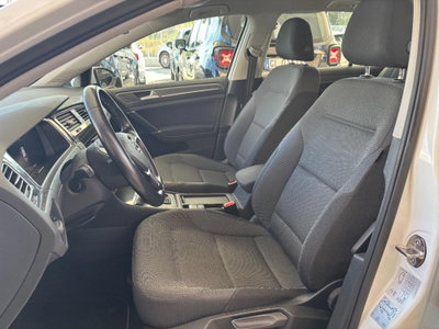 Volkswagen e-Golf 136 CV (8)