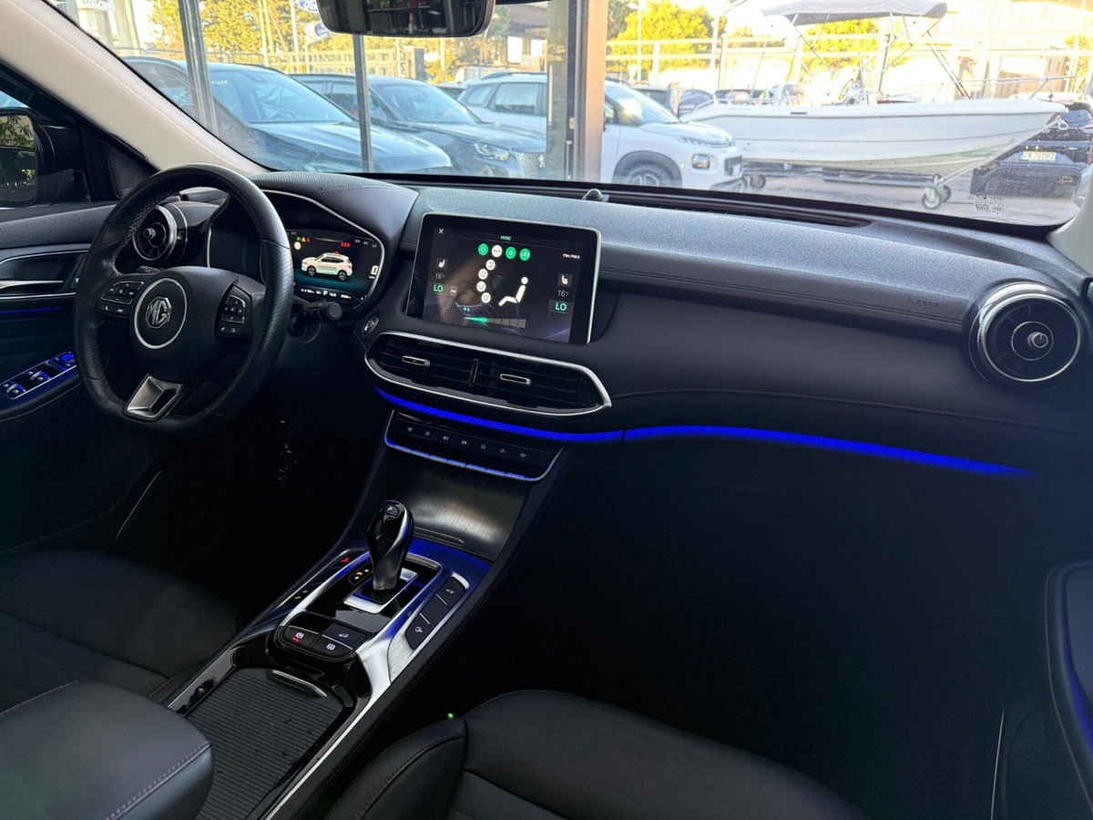 Mg EHS Plug-in Hybrid Exclusive (10)