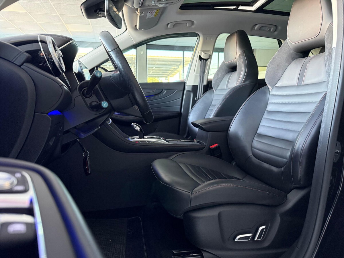 Mg EHS Plug-in Hybrid Exclusive (13)
