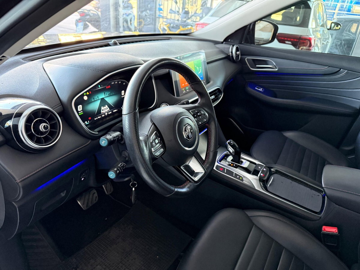 Mg EHS Plug-in Hybrid Exclusive (14)