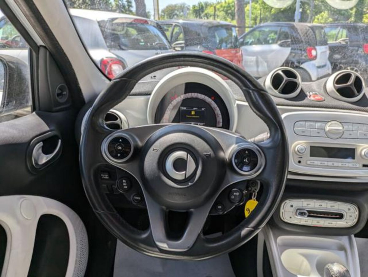 smart forfour forfour 70 1.0 twinamic Passion (12)