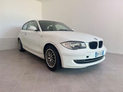 BMW Serie 1 116d 2.0 116CV cat 3 porte Futura DPF usata