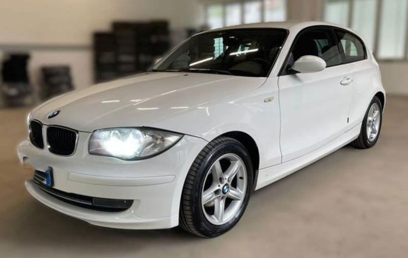BMW Serie 1 116d 2.0 116CV cat 3 porte Eletta DPF